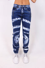 Load image into Gallery viewer, The Grand Jeans
